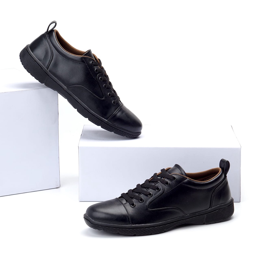 FRATELLO BLACK - Sepatu Pantofel Casual Kulit Original