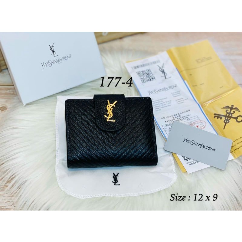 Dompet Wanita  Lipat 3 Kulit ,Asli Import kode177