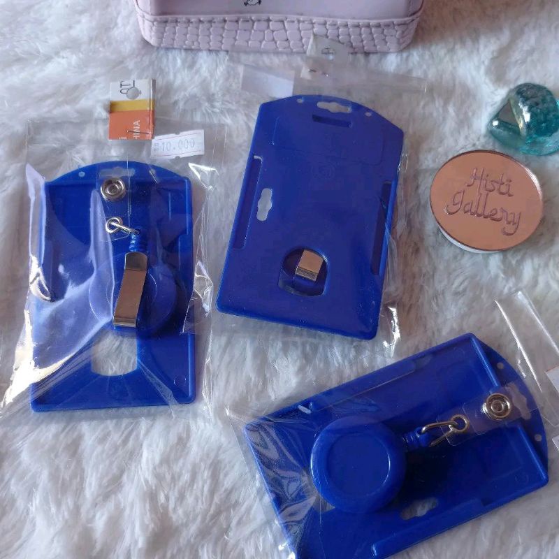 

Id Card Holder Plastik Dan Gantungan Tarik