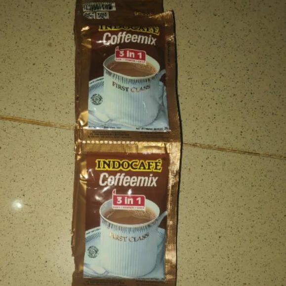 

CSu1U5g--Kopi Indocafe Coffeemix 3 in 1 renceng/renteng 10x20gr