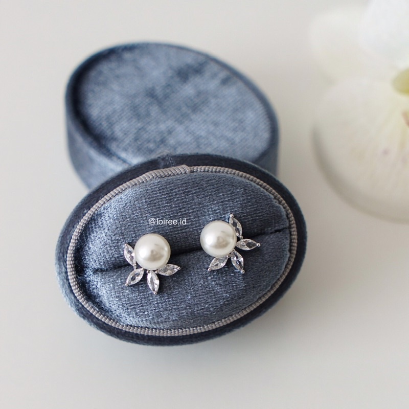 AXELA | Wedding Collection - Zirconia Pearl Stud Bridal Earrings - Anting Wanita