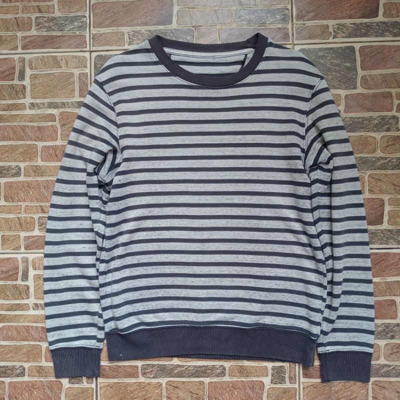 Crewneck Uniqlo Stripe