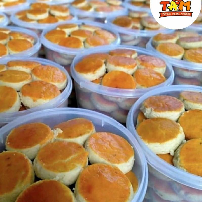 

Fyp on Kue Kacang Original ASLI Jember (non stiker) - Tam Snack