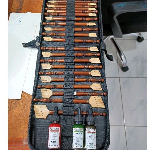 

Qalam Bambu set qalam naskah set