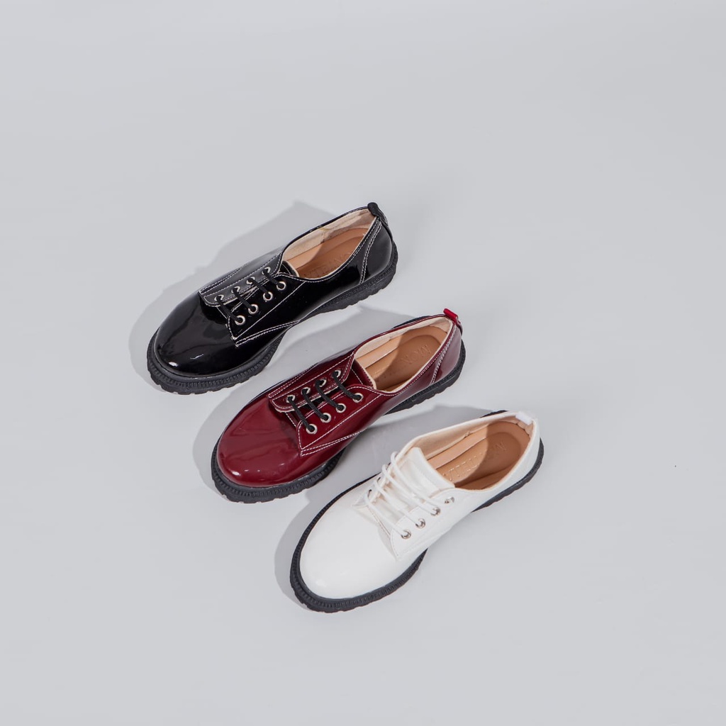 MONTELLA Savina Sepatu Dockmart Wanita