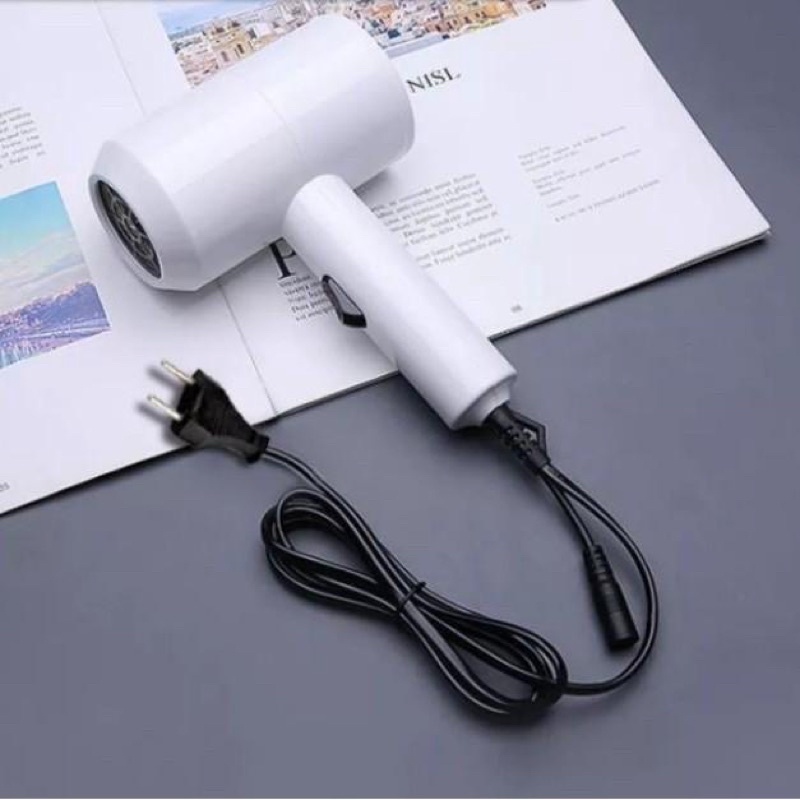 Modern Hairdryer / Pengering Rambut - M8881 - Putih