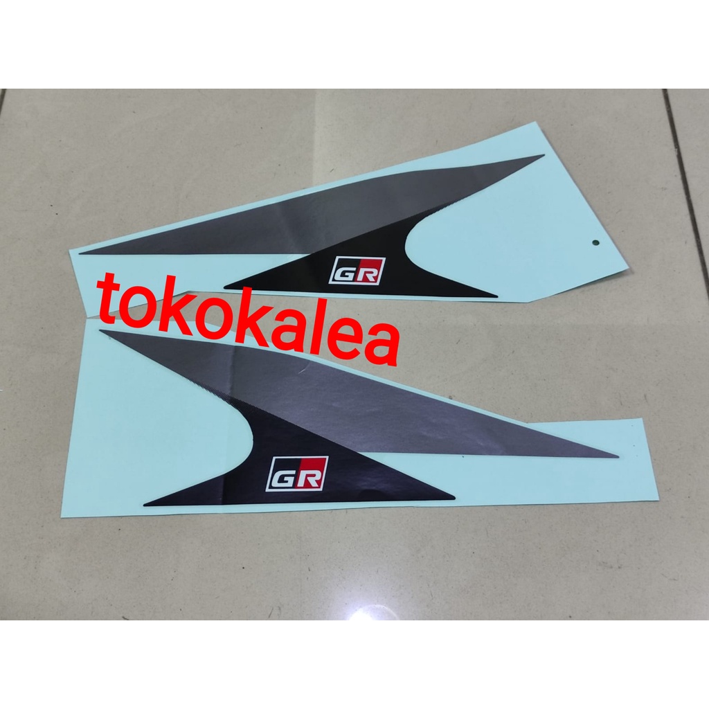Stiker body depan spion mobil toyota AGYA GR Sport hitam abu cutting sticker car toyota AGYA GR Spor