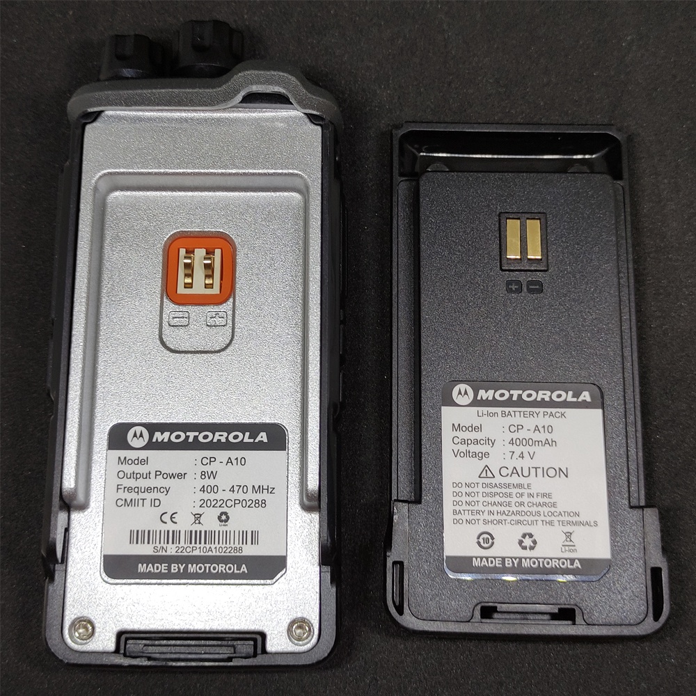 HT Model CP-A10 UHF Handy Talky Walkie Talkie 400-470Mhz - Hitam terkoneksi 888s