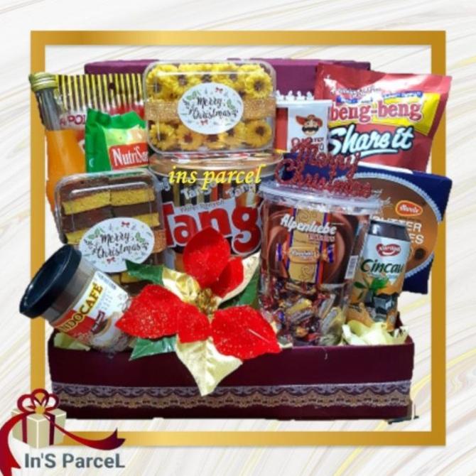 

PARCEL NATAL MALANG / HAMPERS NATAL/KUE KERING/ PARCEL SNACK MURAH / EW5346WED
