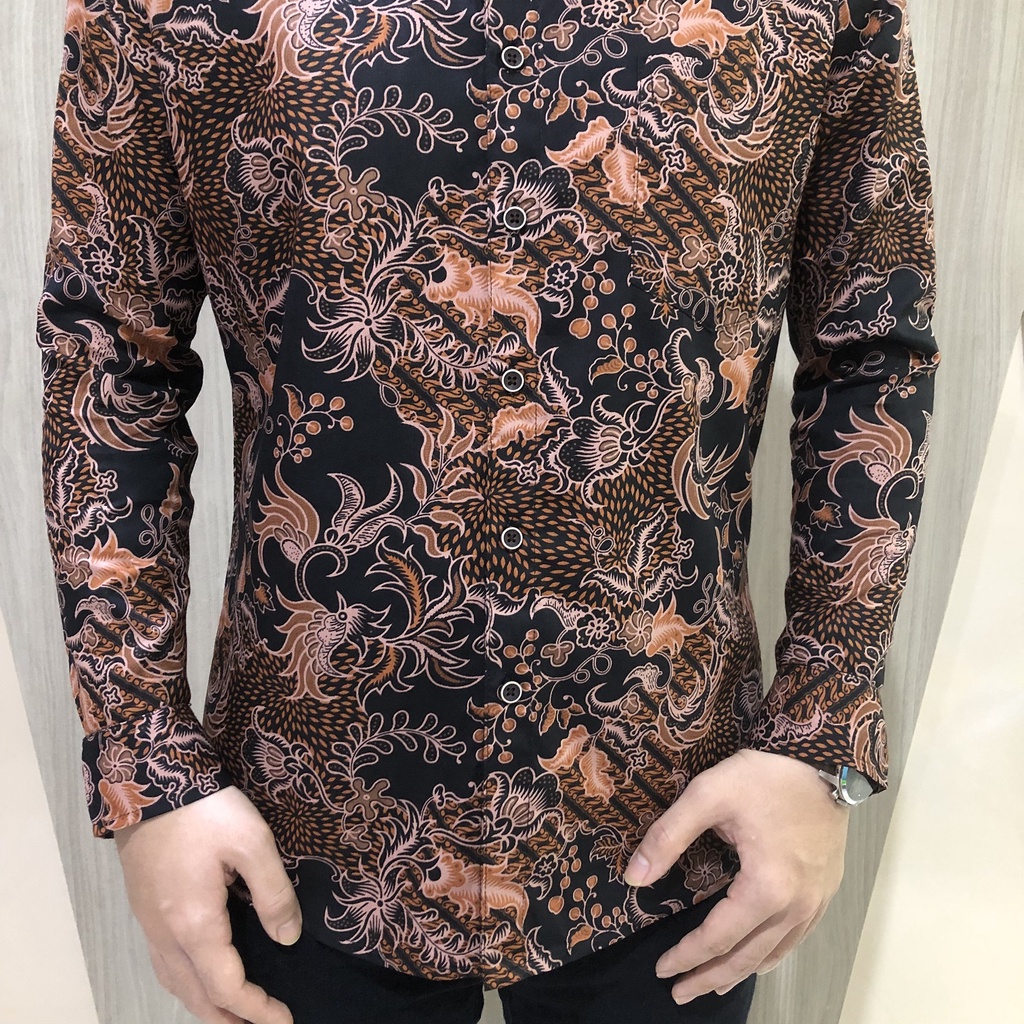 [GRIDLINE - LS064 Elegant Gold &amp; Red Brown] Kemeja Lengan Panjang Batik Slimfit Pria Katun