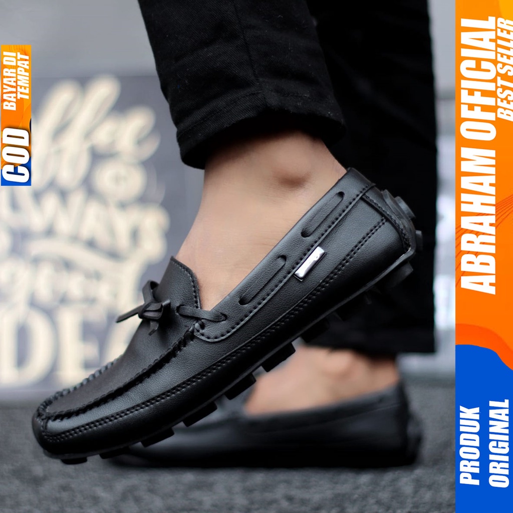 Sepatu Slip On Casual Anti Slip Kerja Santai Hitam Pria Abraham Houston