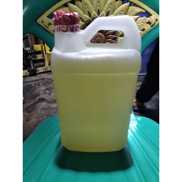 LEMONGRASS OIL 100% PURE ESSENTIAL OIL KEMASAN 5 LITER