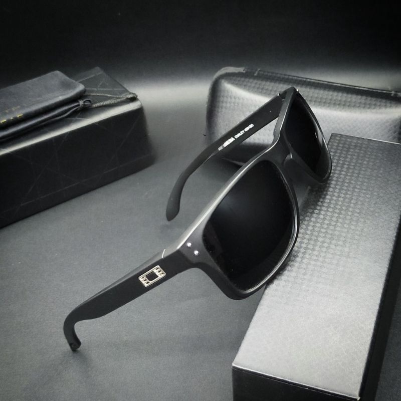 kacamata hitam | Kacamata minor | sunglases holbrook