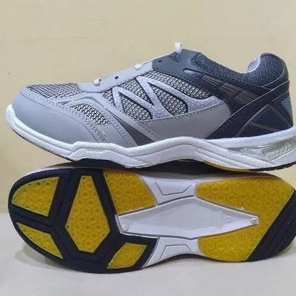 sepatu badminton sepatu olahraga pro att