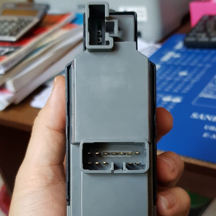SPAREPART - Switch Power Window Pusat Toyota Veloz/Avanza All New/Rush - AKSESORIS MOBIL - OTOMOTIF