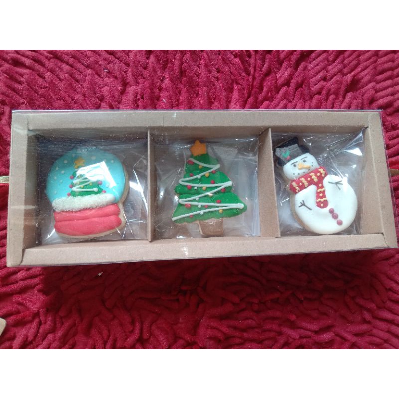 

Hamper Natal isi 3 Cookies Mewah tapi Murah loh !