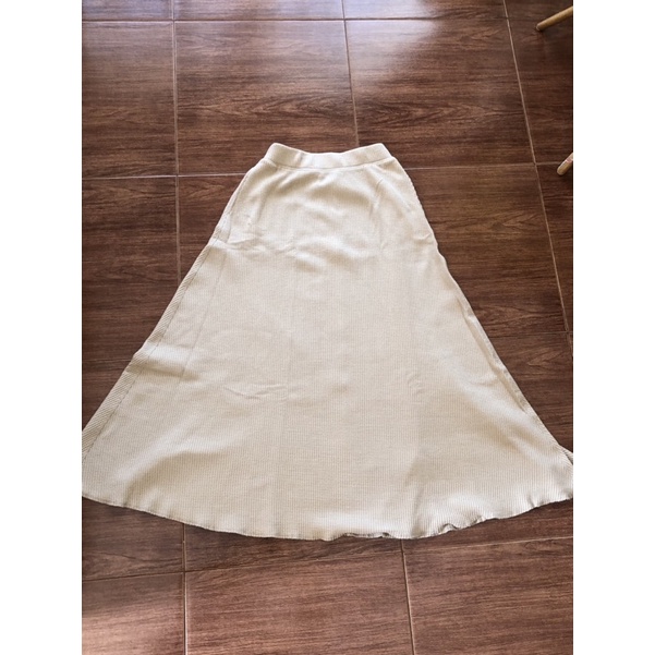 hana skirt nueta x dwihanda