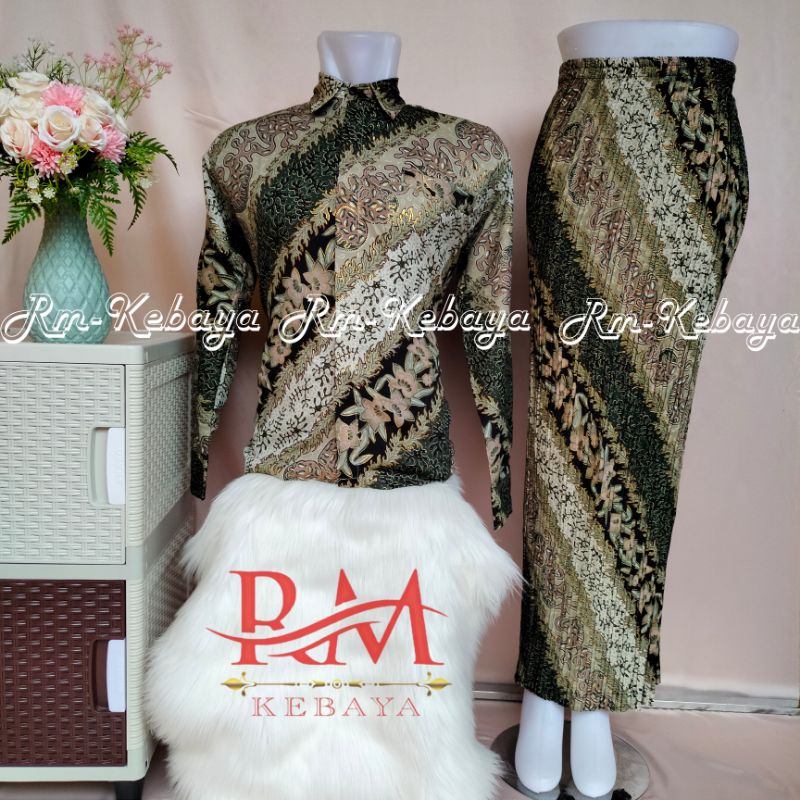 Baju Kemeja Batik Set Couple Rok Plisket Batik Kondangan