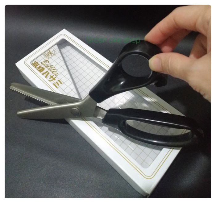 

Menakjubkan Gunting Kain Zigzag / Scissor / Gerigi / Pinking Scissor Ukuran 9" Bagus