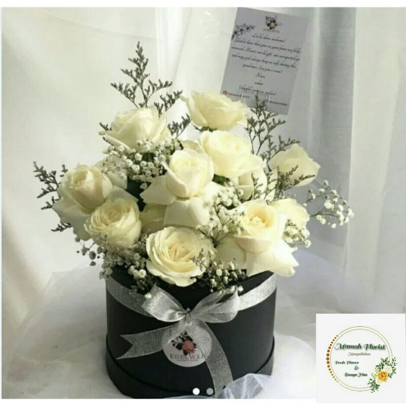 BLOOM BOX BUNGA ROSE PUTIH VARIASI BABYBREAD CASPEA