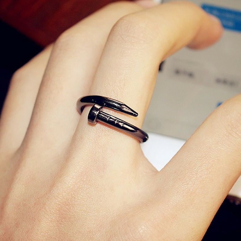 Cincin couple Hitam Titanium Model Paku Stainless steel anti karat selamanya Fashion Ring Metal Gaul