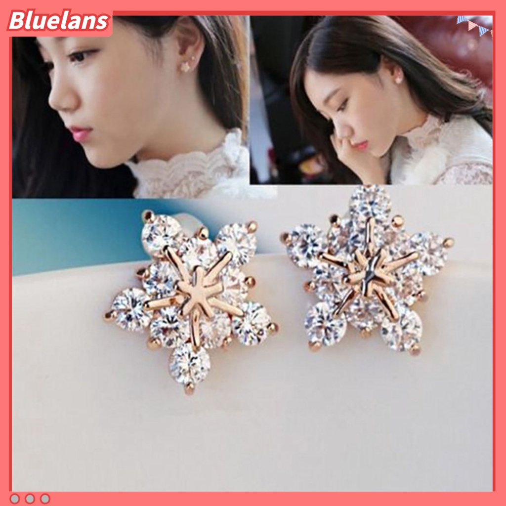 Bluelans 1 Pasang Anting Stud Bentuk Snowflake Untuk Pesta