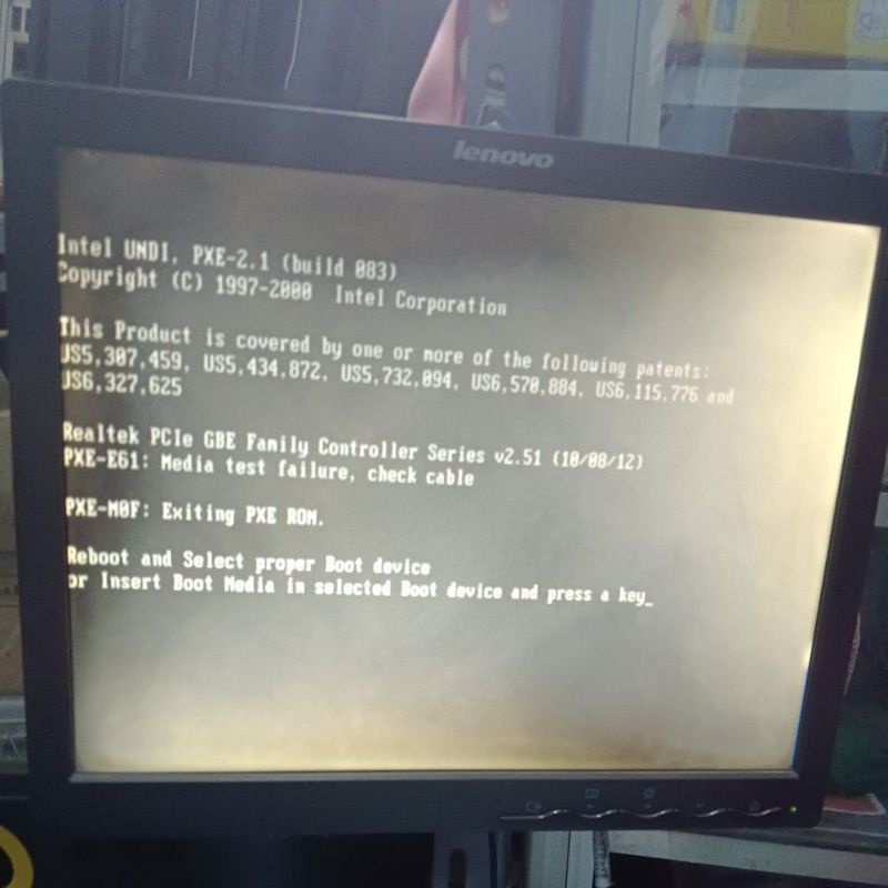 Leptop Core i5 AXIOO RNE (minus)