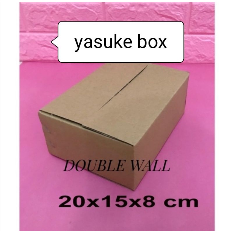 

dus UK.20x15x8cm.doble wall luar dalem polos kokoh buat packing.