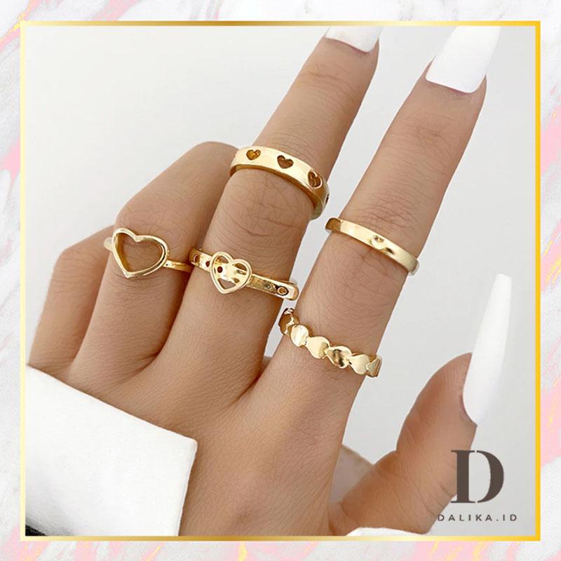 Cincin Set 5pc/set Wanita Bentuk Hati Warna Gold Dalika