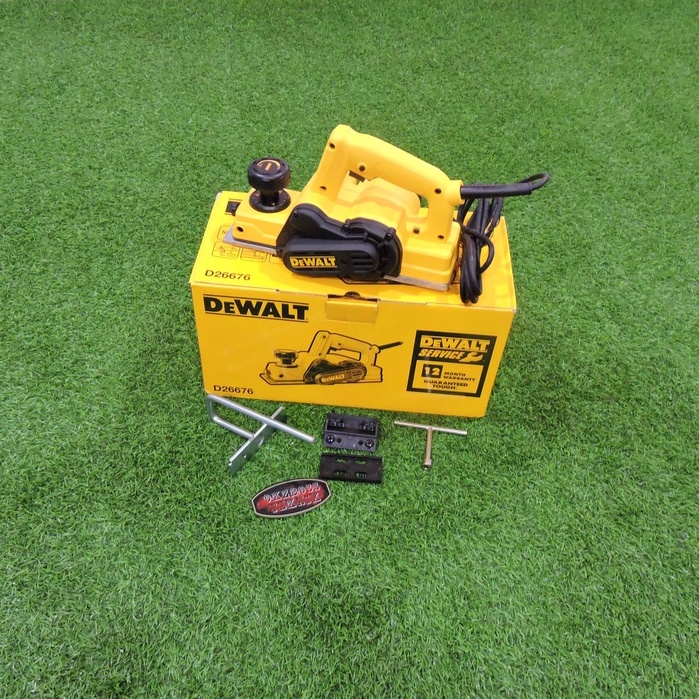 Mesin Serut kayu D26676 Dewalt