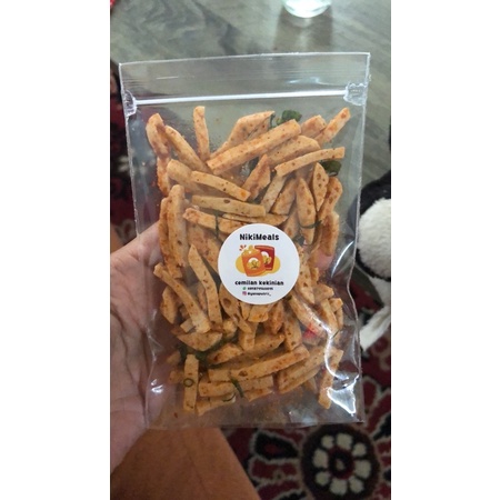 

basreng / baso goreng pedas daun jeruk