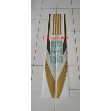 satu set STIKER BODY MOBIL DAIHATSU TAFT GTS ROCKY