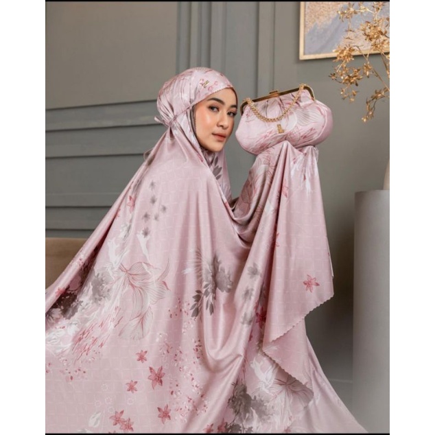 Lafiya Prayer set by Local id