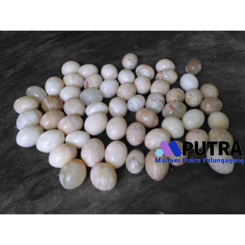 

Onix Bentuk Telur Puyuh Gratus ongkir area jawa