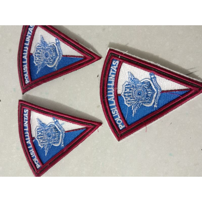 BET BORDIR POLISI LALU LINTAS