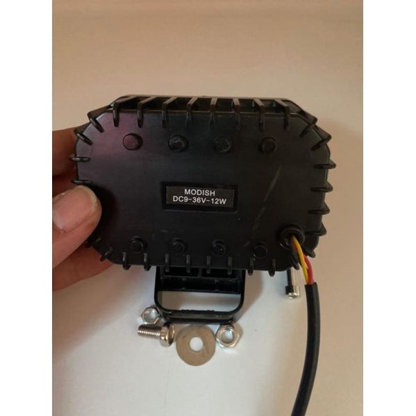 Lampu Tembak Daymaker 4 Mata LED Model Kotak  36 V Lensa 6D Mobil Motor Body Plastik