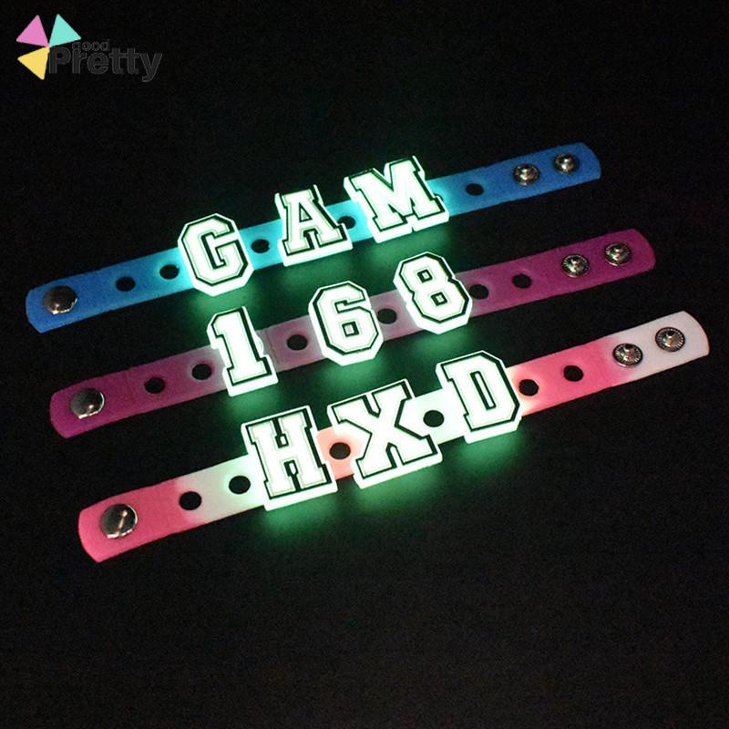 Charms Crocs Gelang Tangan Glow in The Dark Desain Dapat dilepas sandal shoe Gesper  Sepatu Tulisan Untuk Pesta / Hadiah DIY decorate sepatu - PD