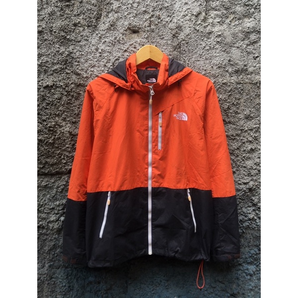 hoodie puffer jaket outdoor casual the north face hyvent goretex cocok buat jak mania second brand t