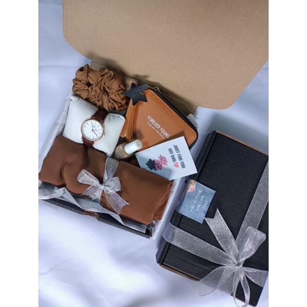 

❤️Pilih Warna❤️ Hampers Cewe Murah kado ulang tahun pacar, gift box hitam, coklat, pink