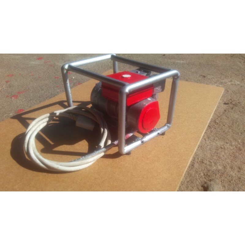 Mainan miniatur diesel mesin pompa air