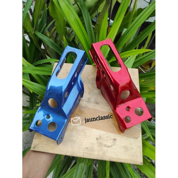 pangkon mesin tlr pangkon mesin tiger revo tirev pangkon mesin TLR lokal merah biru