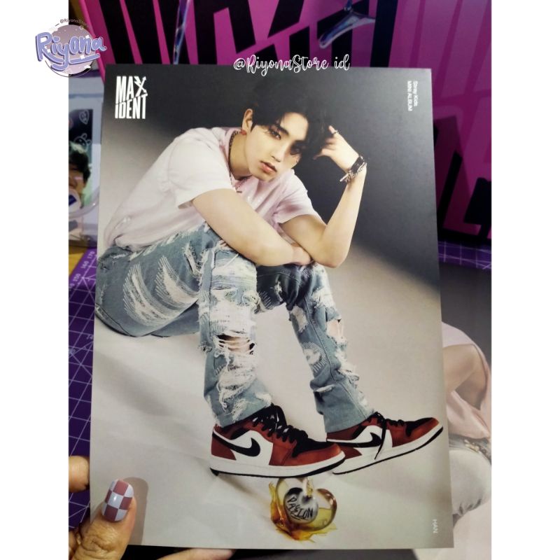[RiyonaStore Id] MINI POSTER POSTCARD HAN JISUNG MAXIDENT ALBUM STRAYKIDS OFFICIAL GOOD CONDITION