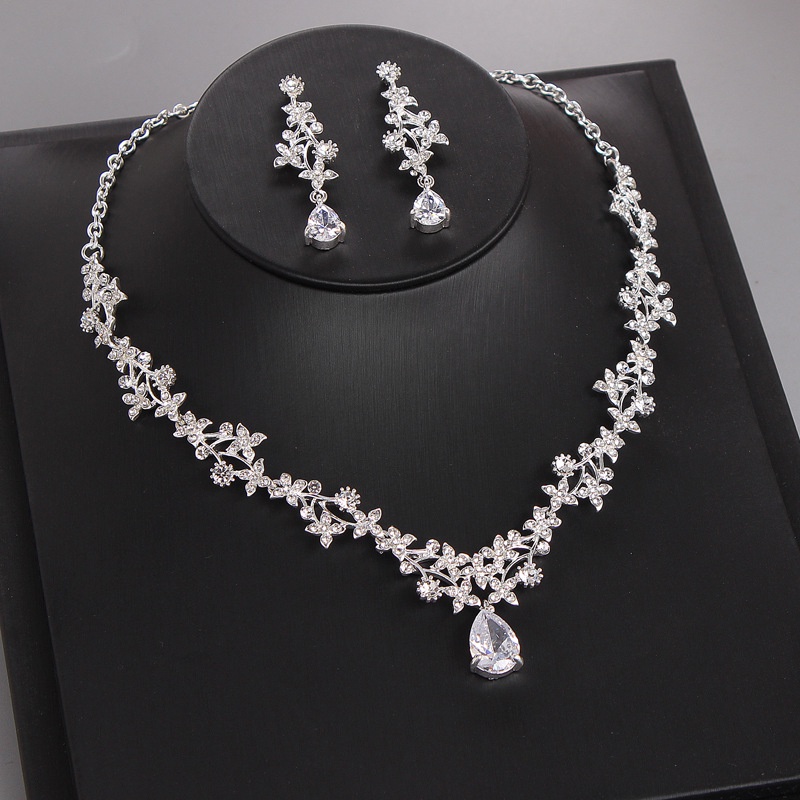 Exquisite Zircon Necklace Ear Clip/Earring Set Forest Series Necklace Bride Jewelry Wedding Evening Dress Accessories