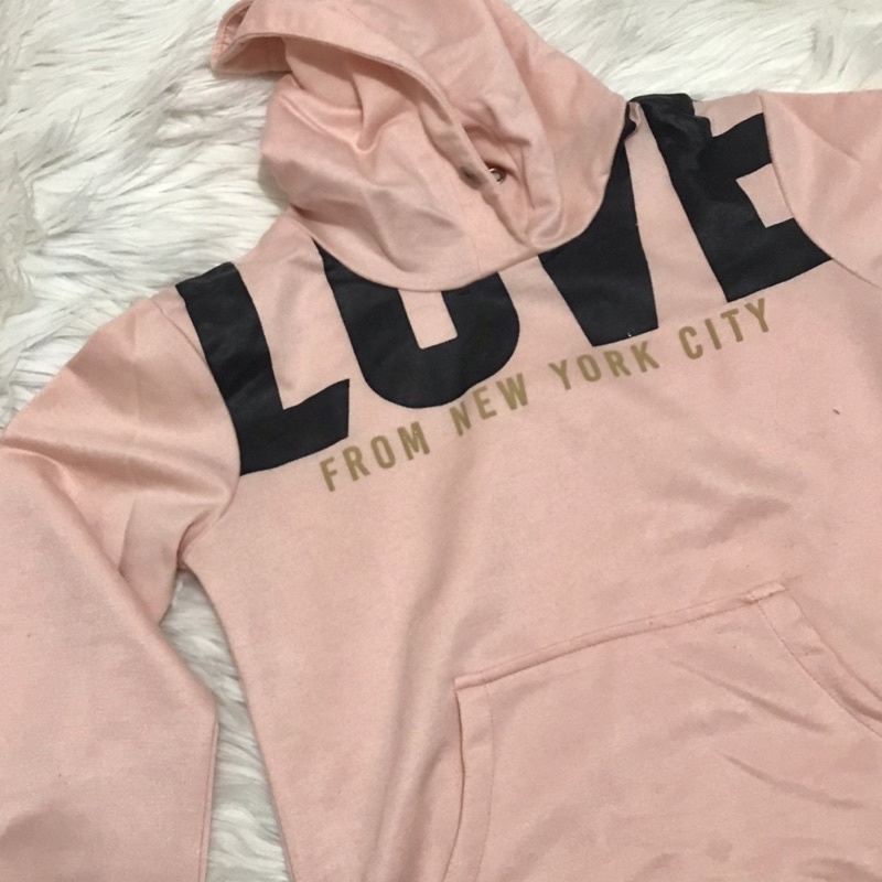 aero girls hoodie preloved