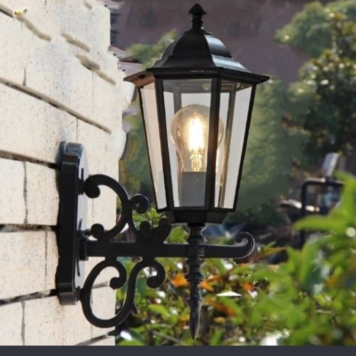 Lampu Dinding Outdoor Waterproof Tempel Hias Teras Rumah Klasik Antik