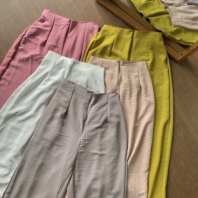 KIARA HIGHWAIST KULOT CRINCLE / CELANA KERJA BAHAN CRINCKE AIRFLOW