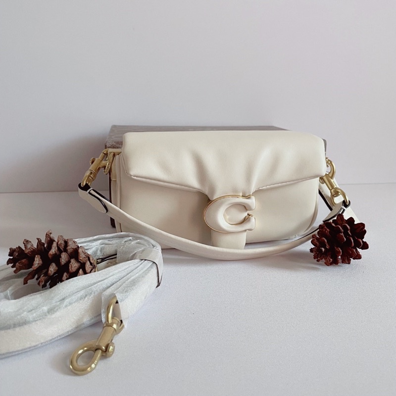 SALEEE tas coach tabby pillow