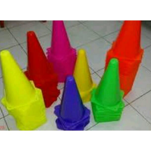 PAKET 1 LUSIN CONE KERUCUT BOLONG OLAHRAGA TERLARISS...,,,,,