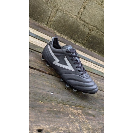 SEPATU BOLA SEVSPO MAESTRO ZS (WIDE) FG LEA