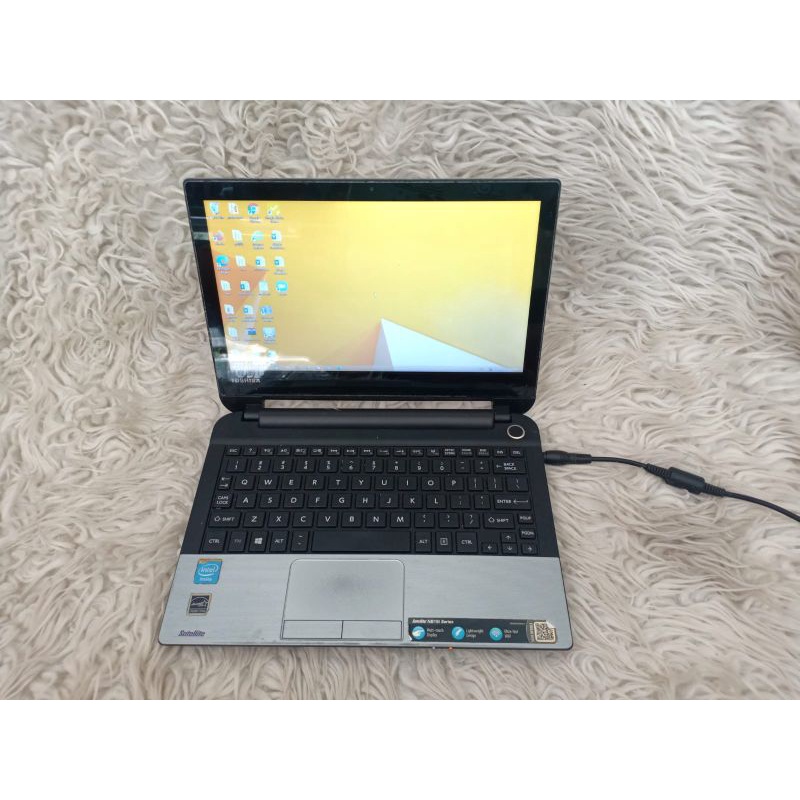 Notebook Toshiba NB15T Ram 4gb HDD 500gb intel Celeron Layar sentuh